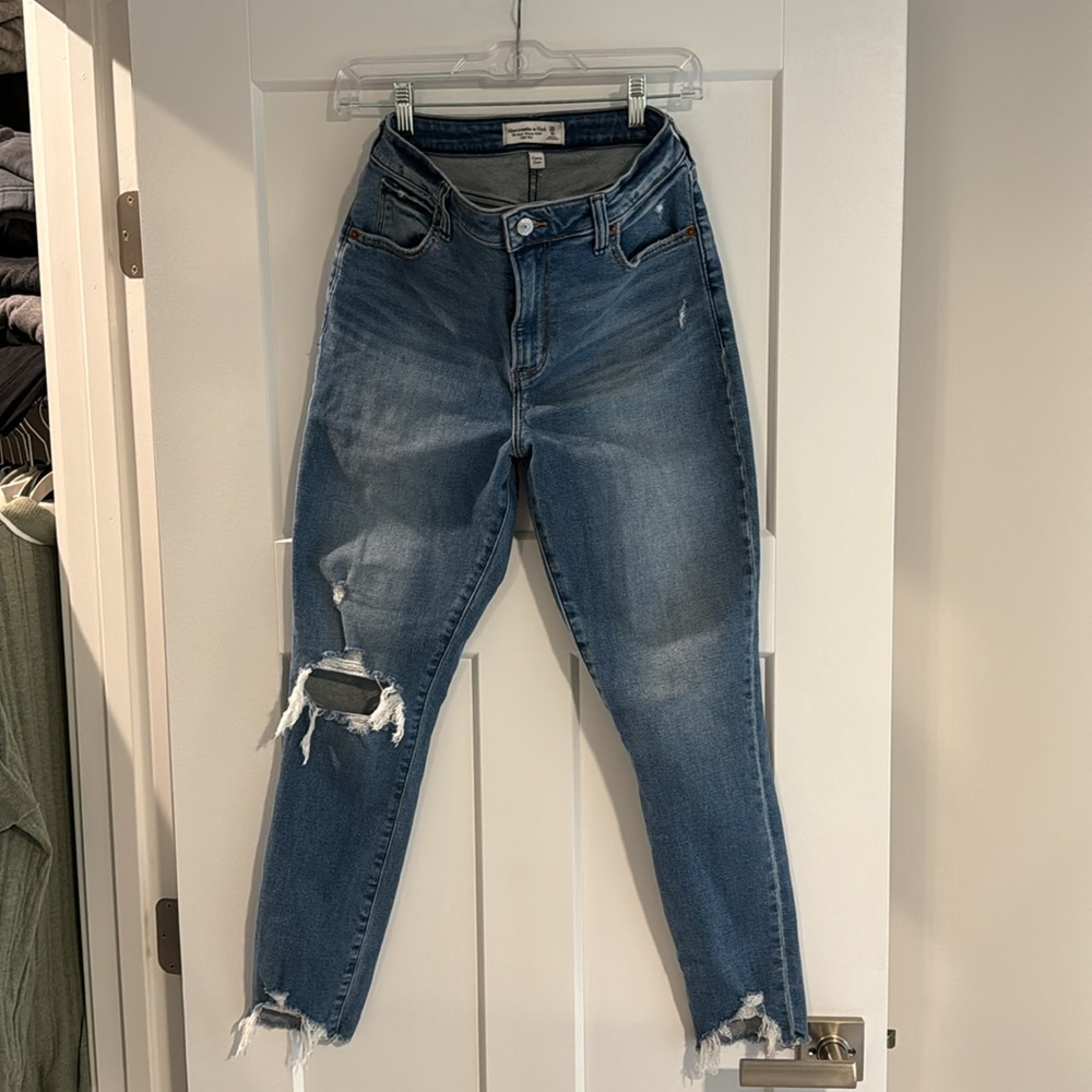 Abercrombie curve love jeans